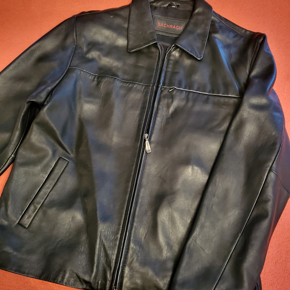 Mens( almost vintage) leather jacket M